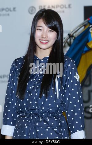 Suzy attended Beanpole outdoor autograph signing activity in Seoul, South Korea on Tuesday April 23, 2013. Stock Photo