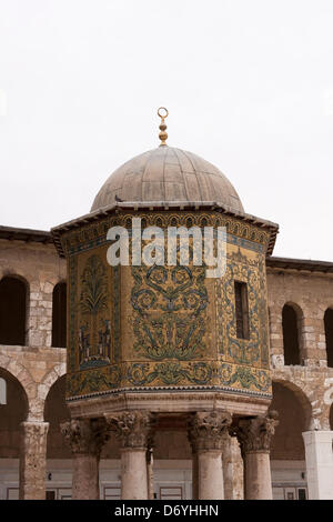 25th April 2013, Damascus, Syria - A part of the Ummayat mosque in Damascus, Syria before the Syrian uprising. It has been reported that parts of the Ummayat mosque has been damaged or destroyed on the 25th of April 2013 in Damascus, Syria Stock Photo