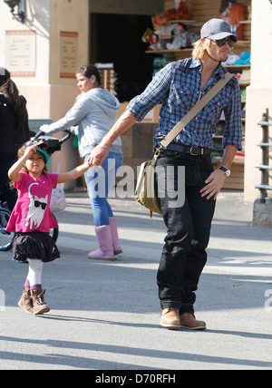 Gabriel Aubry spends the day at Los Angeles Zoo with his daughter Nahla Los Angeles, California, USA - 19.02.12 Stock Photo