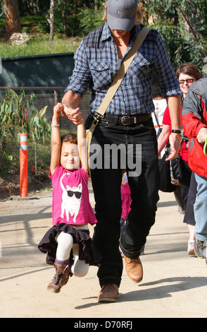 Gabriel Aubry spends the day at Los Angeles Zoo with his daughter Nahla Los Angeles, California, USA - 19.02.12 Stock Photo