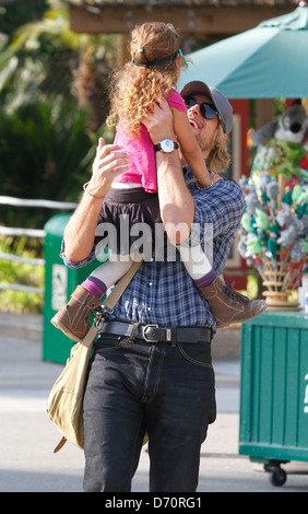 Gabriel Aubry spends the day at Los Angeles Zoo with his daughter Nahla Los Angeles, California, USA - 19.02.12 Stock Photo