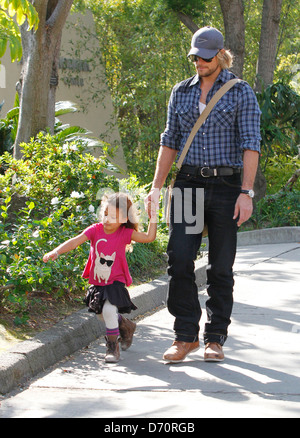 Gabriel Aubry spends the day at Los Angeles Zoo with his daughter Nahla Los Angeles, California, USA - 19.02.12 Stock Photo