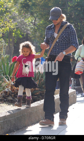 Gabriel Aubry spends the day at Los Angeles Zoo with his daughter Nahla Los Angeles, California, USA - 19.02.12 Stock Photo