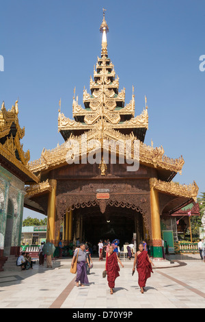 Northern stairway entrance at Shwedagon Pagoda, Yangon, (Rangoon), Myanmar, (Burma) Stock Photo