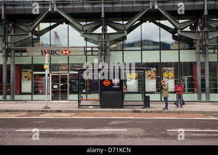 Bus stop outside HSBC bank, Queen Victoria Street London Stock Photo