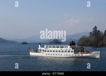 tour boat on Lake Windermere, Lake district Stock Photo