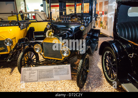 1915 Ford Model T Town Car The Tin Lizzy at the National Automobile Museum in Reno Nevada Stock Photo