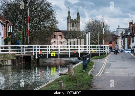 Newbury swing bridge over Kennet and Avon canal Stock Photo