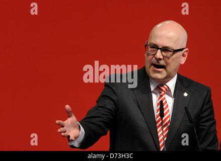 The Premier of Schleswig-Holstein, Torsten Albig (SPD), speaks during the SPD party conference in Buedelsdrof, Germany, 28 April 2013. Amongst other issues the conference was concered with the lists of candidates to run on the SPD's party ticket on state level for the forthcoming Bundestag parliamentary election in Autumn 2013. Photo:  Carsten Rehder Stock Photo