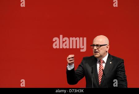 The Premier of Schleswig-Holstein, Torsten Albig (SPD), speaks during the SPD party conference in Buedelsdrof, Germany, 28 April 2013. Amongst other issues the conference was concered with the lists of candidates to run on the SPD's party ticket on state level for the forthcoming Bundestag parliamentary election in Autumn 2013. Photo:  Carsten Rehder Stock Photo