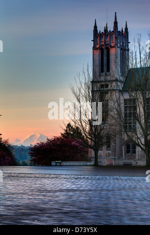 Gerberding Hall and Mount Rainier at sunrise, University of Washington, Seattle, Washington, USA Stock Photo