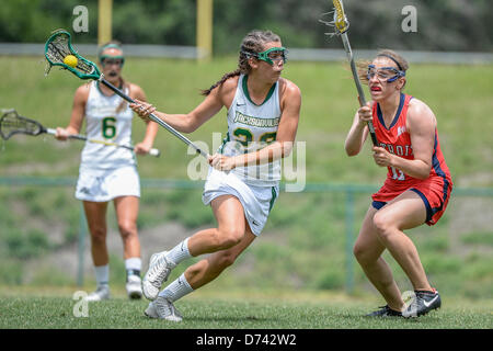 April 28, 2013: Detroit Titans defender Britany Busch (11) defends Jacksonville attack Brittney Orashen (29) during NCAA Women's Lacrosse ASUN Championship game action between the Detroit Mercy Titans and the Jacksonville Dolphins. Jacksonville defeated Detroit Mercy 22-8 at Southern Oaks Stadium in Jacksonville, FL Stock Photo