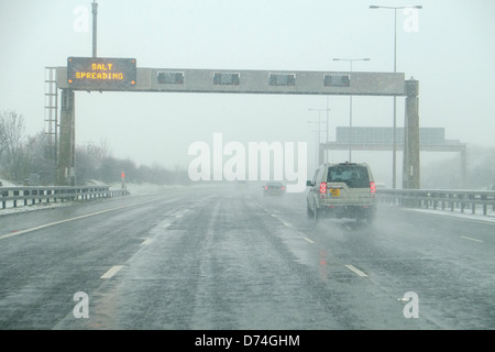 poor visibility on uk motorway due to surface water after heavy rain stock photo alamy