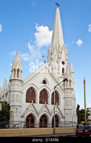 Church in a city, San Thome Basilica, Santhome, Mylapore, Chennai, Tamil Nadu, India Stock Photo