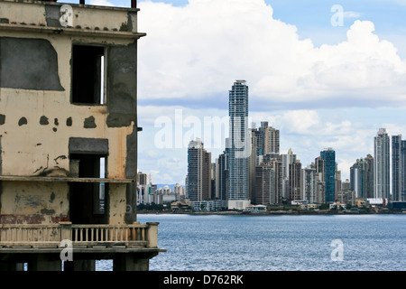 View of spanish colonial archetecture and the new buildings, Casco Viejo District, Panama City Stock Photo