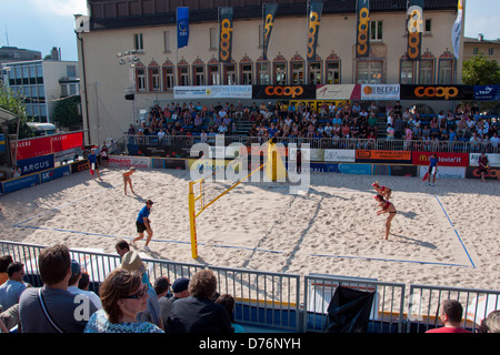 Vaduz, Liechtenstein. 10th Aug, 2019. FIVB BEACH VOLLEYBALL WORLD TOUR:  Vista general del campo central del torneio FIVB Beach Volleyball World  Tour Star 1, en Vaduz, Liechtenstein. (Foto: Bruno de Carvalho/Cordon Press)