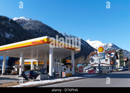 Shell filling station on the outskirts of St Anton, in the Tyrol region of Austria Stock Photo