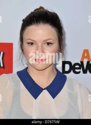 Los Angeles, California, USA. 29th April 2013. Amber Tamblyn at arrivals for Netflix's ARRESTED DEVELOPMENT Premiere, TCL Chinese Theatre, Los Angeles, CA April 29, 2013. Photo By: Dee Cercone/Everett Collection/Alamy Live News Stock Photo