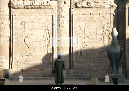 GRANITE STATUE OF FALCON GOD HORUS EDFU EGYPT 09 January 2013 Stock Photo