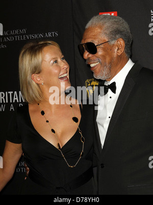 Sarah Cairns and Morgan Freeman BAFTA Los Angeles 2011 Britannia Awards held at the Beverly Hilton hotel Beverly Hills, Stock Photo