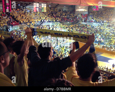 Partizan beat Crvena Zvezda in Game 1 registering new attendance