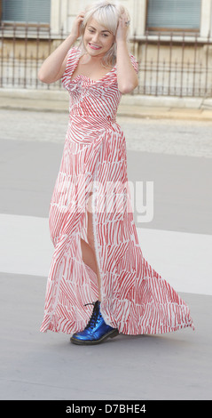 Jaime Winstone Royal Academy Summer Exhibition 2011 - VIP private view held at the Royal Academy Of Arts - Arrivals London, Stock Photo