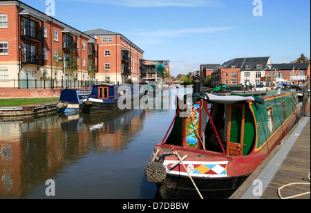 Diglis Canal Basin new housing Worcester Worcestershire England UK Stock Photo
