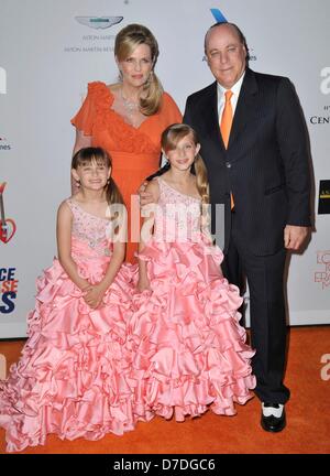 Nancy Davis, Isabella Rickel, Ken Rickel, and Barbara Davis attends the ...