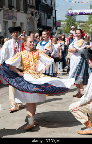 Rochester, UK. 5th May 2013. The second day of the Rochester Sweeps Festival over the Bank Holiday weekend saw sunshine and warmth. The festival attracts folk dance and music from across the UK and can trace its history back over 400 years. Stock Photo