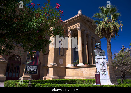 teatro massimo in Palermo, Sicily Stock Photo