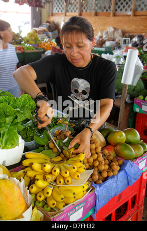 This is a display of bananas at a market in Homestead, Pa., on Monday ...