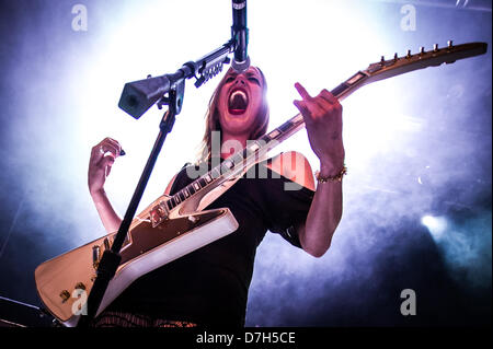 Toronto, Ontario, Canada. 7th May 2013. Lead vocalist/guitarist LZZY HALE of 'Halestorm' performs at Sound Academy in Toronto. (Credit Image: Credit:  Igor Vidyashev/ZUMAPRESS.com/Alamy Live News) Stock Photo