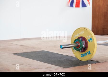 London 2012 weightlifting plates eleiko weights olympic rings hi-res stock  photography and images - Alamy