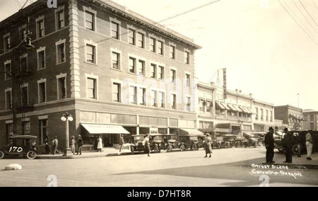 Julian Hotel, Corvallis, Oregon, 1923 Stock Photo