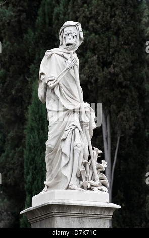 A Victorian sculpture of blindfolded Death, the grim Reaper, with his scythe, in the English Cemetery, Florence, Italy Stock Photo