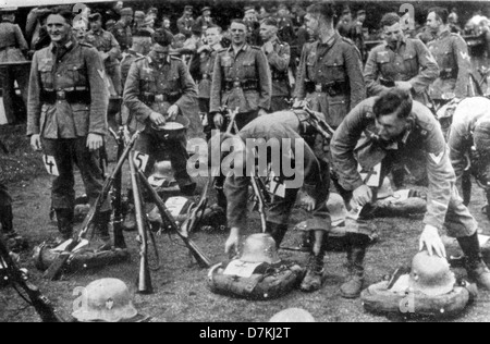 German soldiers taken prisoner World War 2 in Egypt Stock Photo