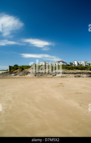 beach and harbour little island barry vale of glamorgan south wales uk Stock Photo