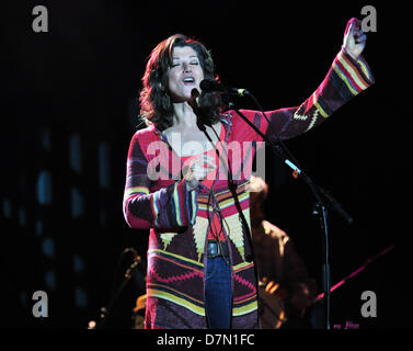 May 5, 2013 - Emporia, Virginia, USA - Singer AMY GRANT performing at the Greensville Performing Arts Center. (Credit Image: © Tina Fultz/ZUMAPRESS.com) Stock Photo