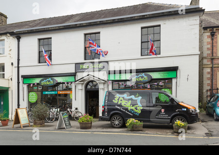 3 peaks cycles settle