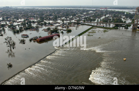 Aerial view of massive flooding and breach in levees in the aftermath of Hurricane Katrina August 30, 2005 in New Orleans, LA. Stock Photo