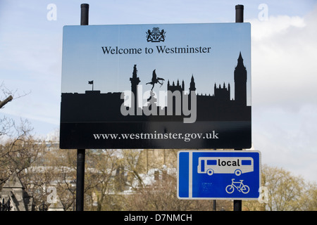 Welcome to Westminster Tourist information sign for Local Bus and Bicycle Route Stock Photo
