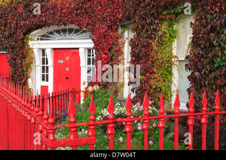 Georgian house on the Octagon in Westport Town, County Mayo, Connaught, Republic of Ireland Stock Photo