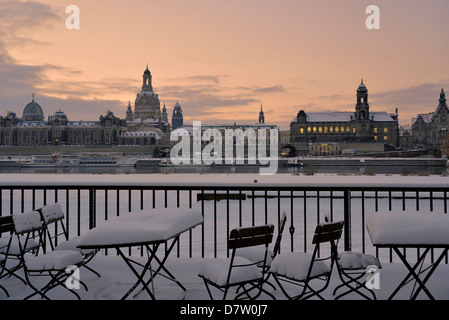 Dresden, Wintermorgen am Terrassenufer, Sachsen, Deutschland Stock Photo