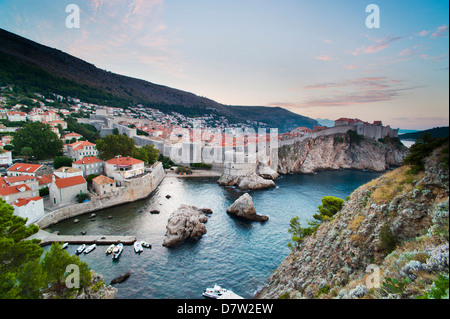 Dubrovnik Old Town and the City Walls at sunrise, from Fort Lovrijenac, Dubrovnik, Dalmatian Coast, Adriatic, Croatia Stock Photo