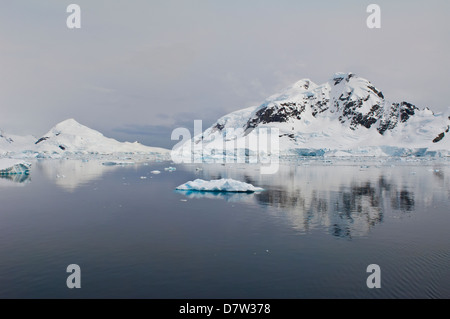 Bahia Paraiso (Paradise Bay), Antarctic Peninsula, Antarctica Stock Photo