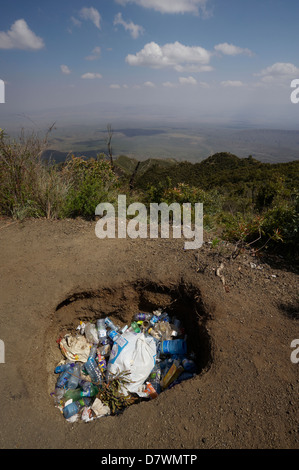 Rubbish left in rubbish pit at top of Mount Longonot, Mount Longonot National Park, Nakuru, Kenya Stock Photo