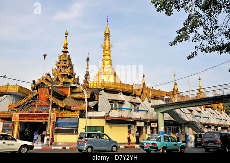 street scene Sule pagoda Yangon Myanmar Stock Photo