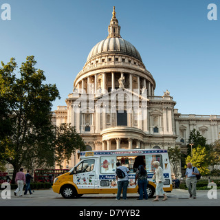Ice Cream van in front of St. Paul's Cathedral, London