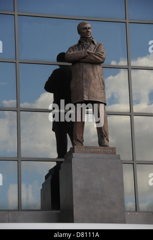 Statue of Sir Alex Ferguson outside The Sir Alex Ferguson Stand, Old Trafford, Manchester United Football Club, Manchester, UK