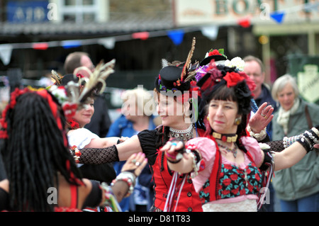 400 Roses Dance Troupe Stock Photo - Alamy